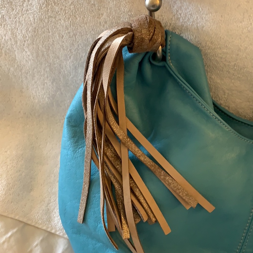 Purse - Picture 2 of 7